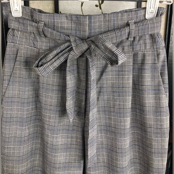 4 for 25$ DYNAMITE | Plaid Sash-Tie Waist Cigarette Trouser Pants. Size XS. - Picture 2 of 8